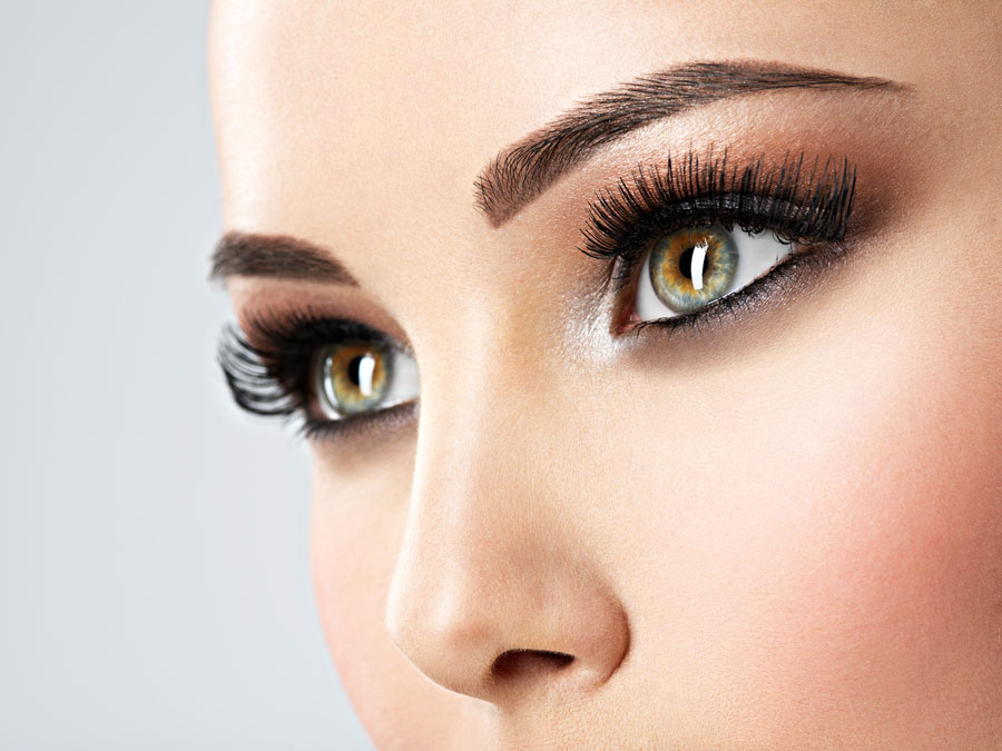 ▷▷ 2. Técnicas de maquillaje de ojos y pestañas para esculpir miradas  inolvidables
